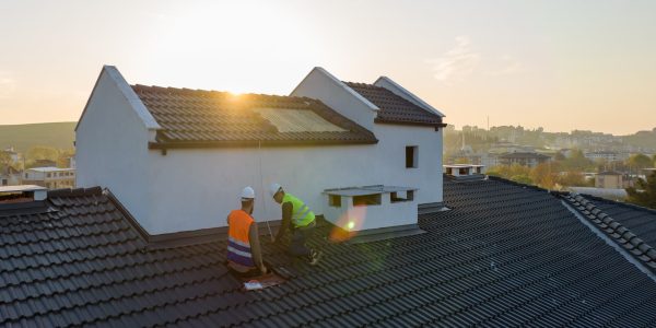 Overhead Excellence: Hiring the Right Roof Installation Contractor