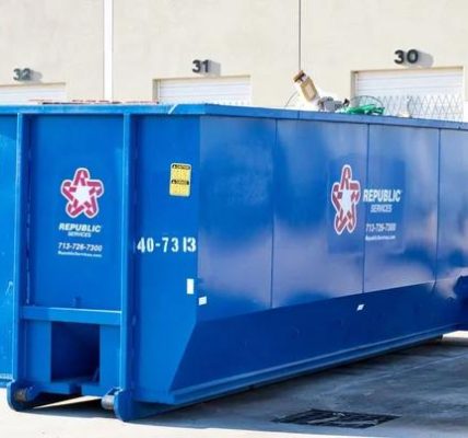 Comparing Dumpster Rental Companies in Austin