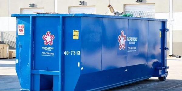 Comparing Dumpster Rental Companies in Austin