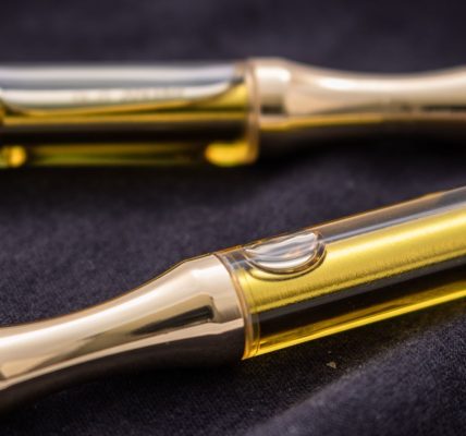 The Complete Buyer's Guide to Delta-8 Vape Cartridges