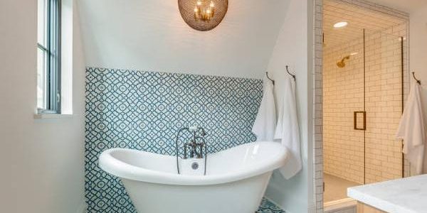 Maximizing Space in Small Bathroom Remodels